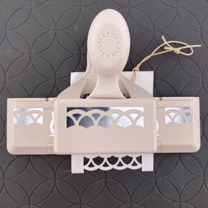 Martha Stewart Linked Circle Edge Punch